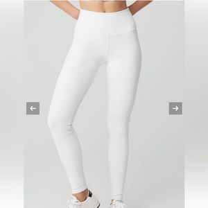 Alo white airbrush legging.
